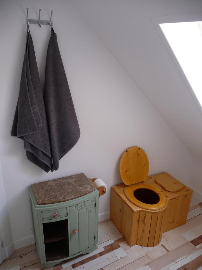 Bretagne Chambre D'Hotes Suite 53M2 Et Caravane Vintage Avec Cuisine Et Salle De Bains Privees Brittany B&B 53M2 Suite And Vintage Caravan Glamping With Private Kitchen And Bathroom Pleumeur-Gautier Eksteriør bilde