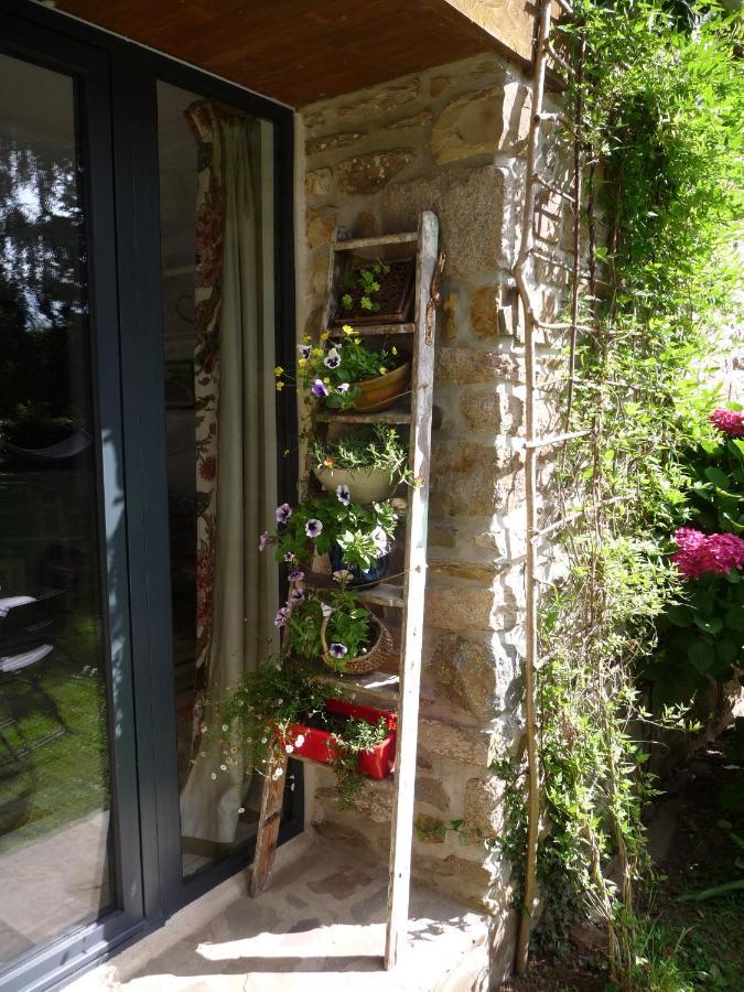Bretagne Chambre D'Hotes Suite 53M2 Et Caravane Vintage Avec Cuisine Et Salle De Bains Privees Brittany B&B 53M2 Suite And Vintage Caravan Glamping With Private Kitchen And Bathroom Pleumeur-Gautier Eksteriør bilde