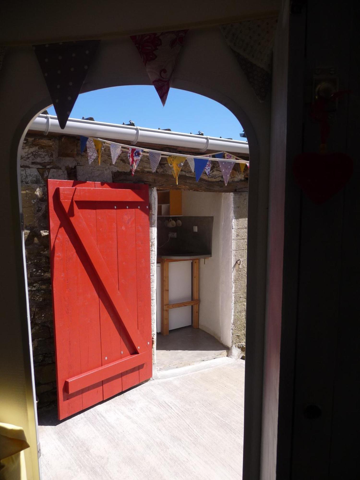 Bretagne Chambre D'Hotes Suite 53M2 Et Caravane Vintage Avec Cuisine Et Salle De Bains Privees Brittany B&B 53M2 Suite And Vintage Caravan Glamping With Private Kitchen And Bathroom Pleumeur-Gautier Eksteriør bilde